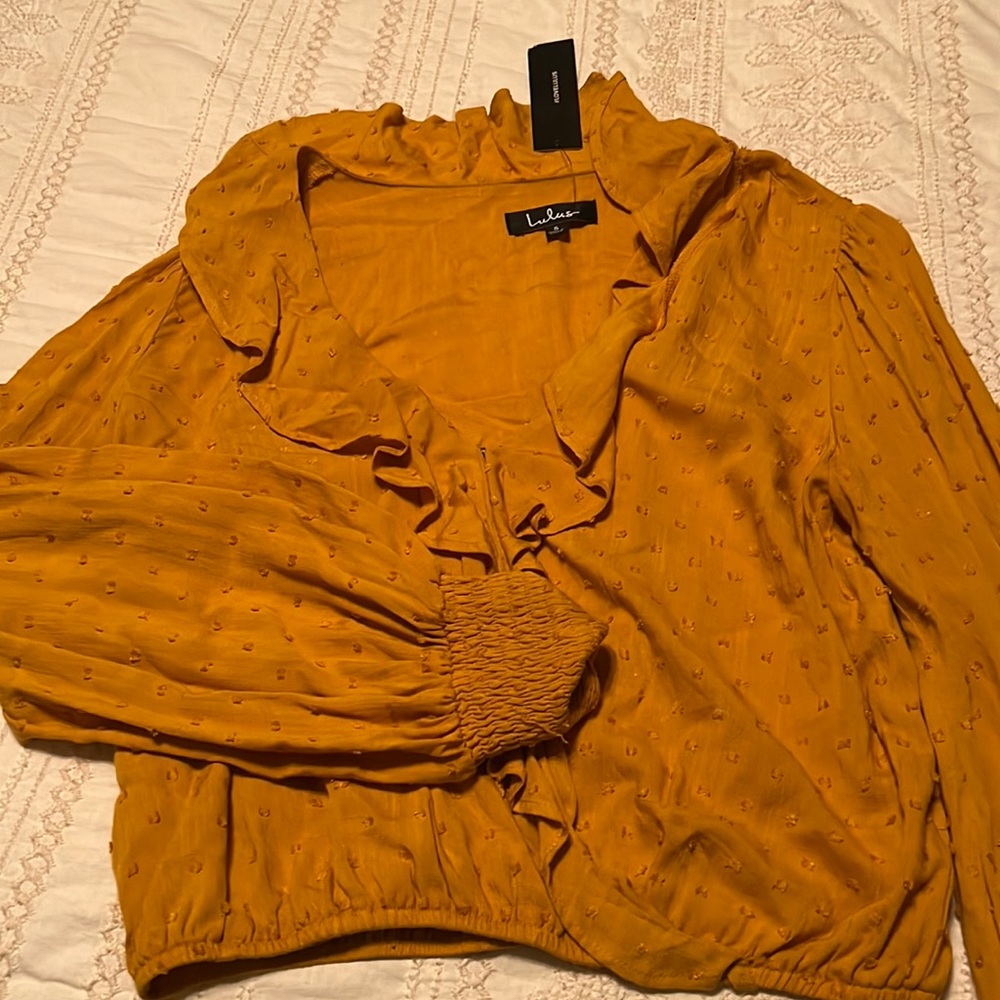 Lulu Top - NWT
